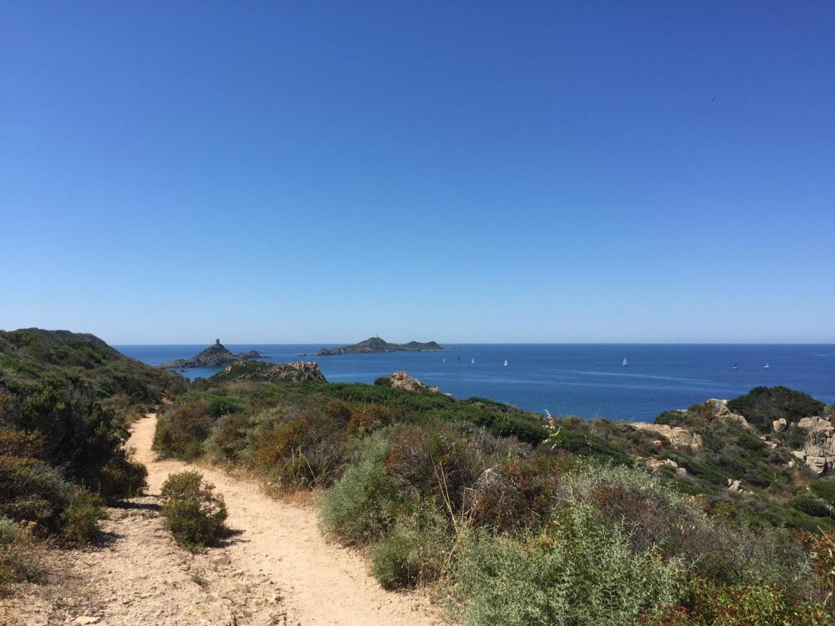 Ajaccio Magnifique T2 45M2 Neuf 5 Personnes Clim Wifi Stationnement Gratuit Centre Ville Plage A 300M Εξωτερικό φωτογραφία